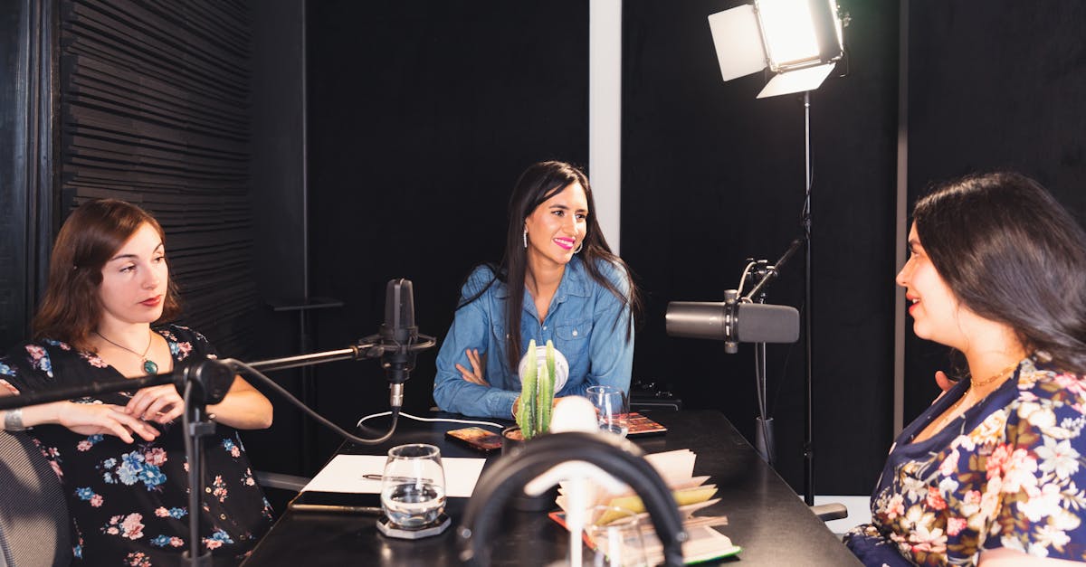 optimisez votre présence en ligne grâce à l'automatisation des réseaux sociaux : gagnez du temps, augmentez l'engagement et planifiez vos publications facilement avec les meilleurs outils d'automatisation.