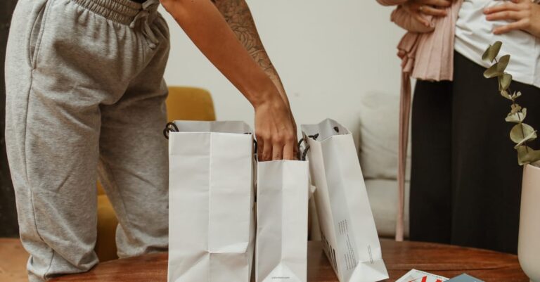 découvrez les critères essentiels pour choisir le sac parfait adapté à vos besoins, alliant style, fonctionnalité et qualité.