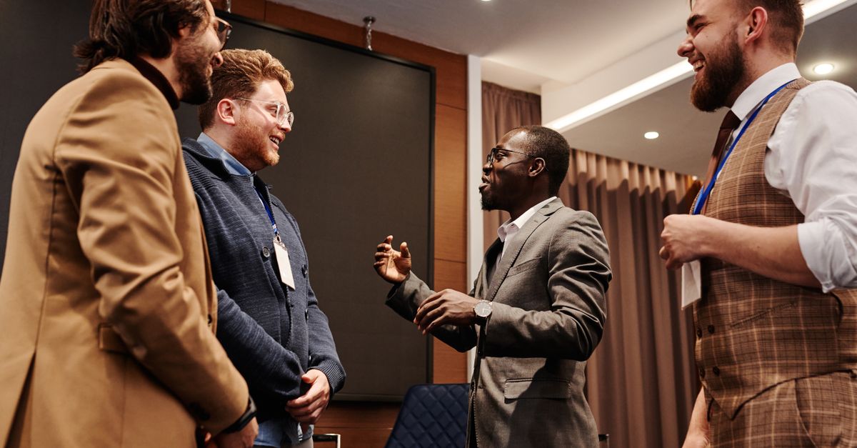 développez votre réseau professionnel efficacement grâce à des stratégies de networking adaptées, pour booster vos opportunités de carrière et collaborations.