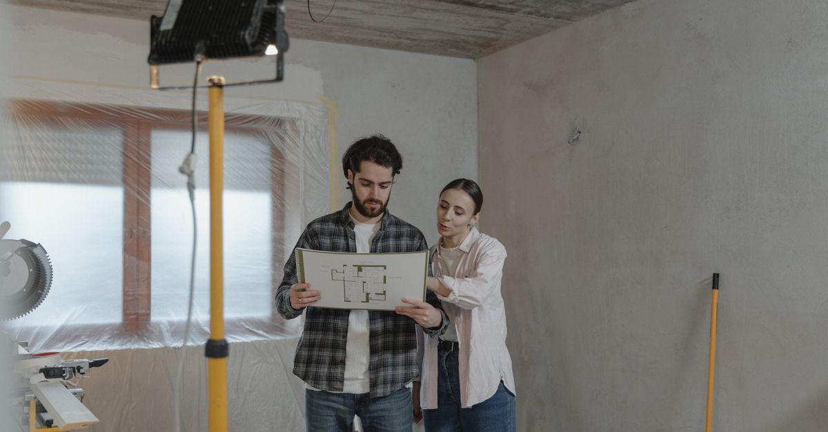 découvrez nos services professionnels de rénovation domiciliaire pour transformer votre maison en un espace moderne, confortable et personnalisé.
