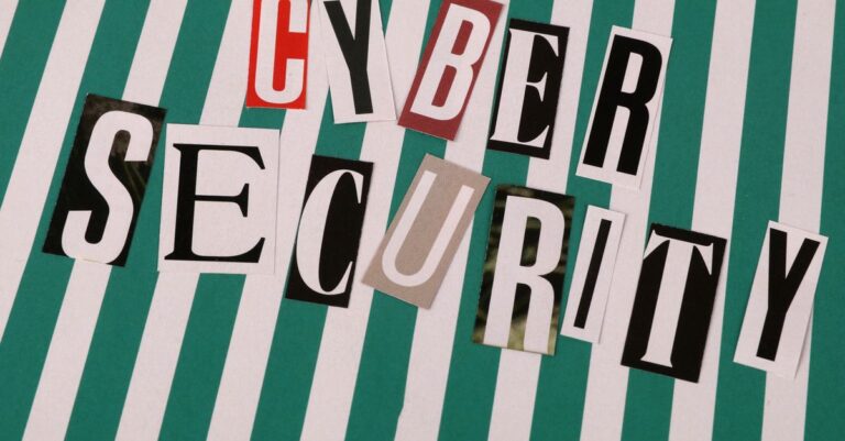 découvrez les principales spécialisations en cybersécurité, les compétences recherchées et les perspectives de carrière dans ce secteur en pleine croissance.