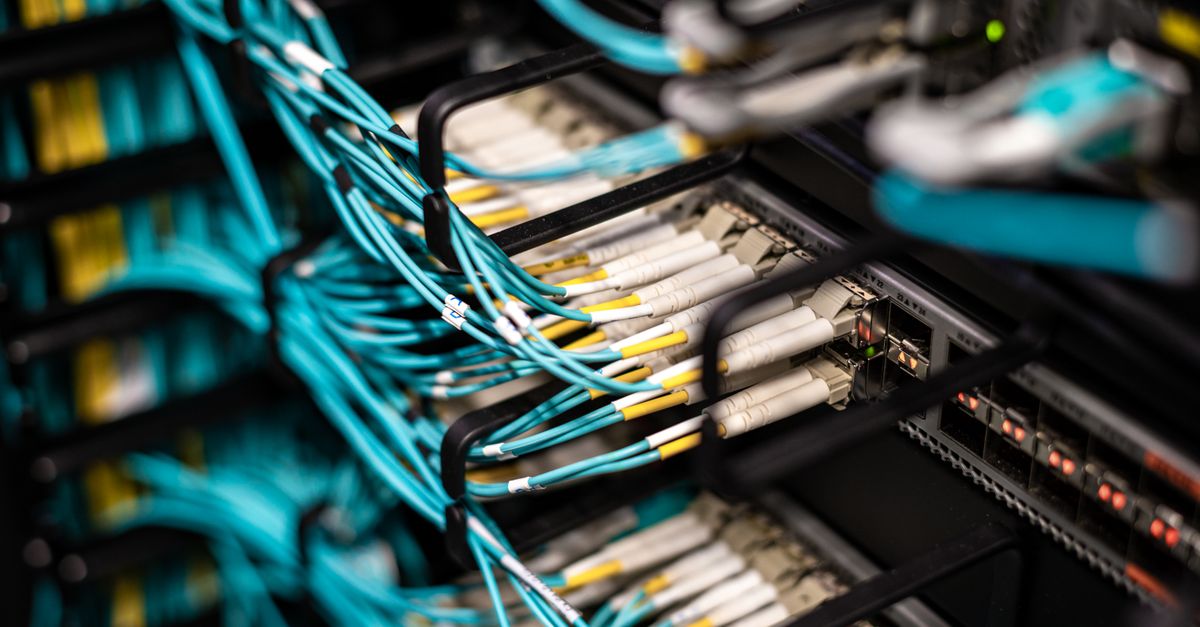 découvrez les prérequis pour suivre une formation d’administrateur systèmes et réseaux : compétences, connaissances techniques et niveau recommandé.